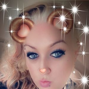 Meet your Posher, Anissa